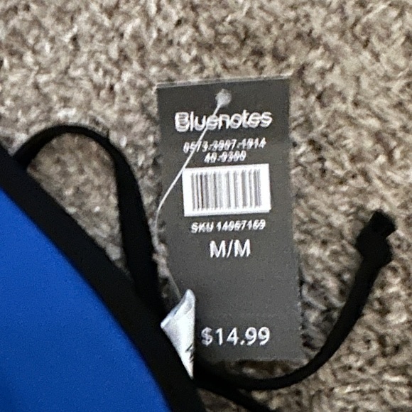 2 Bluenotes bikini top. BNWT - Picture 3 of 4